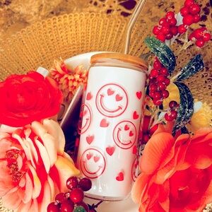 Cute smiley glass with bamboo lid and straw.